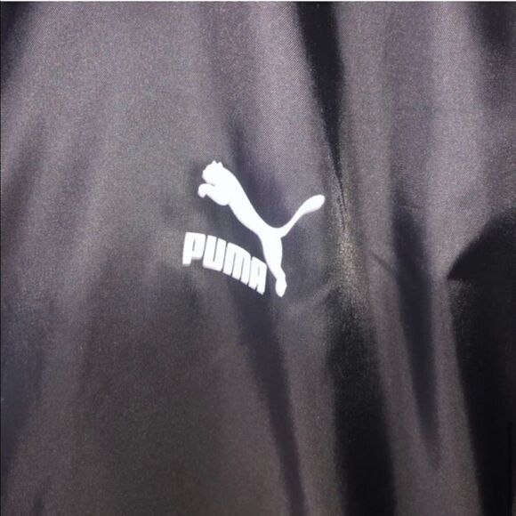Women’s Puma Windbreaker Snap Front Jacket - Picture 3 of 7